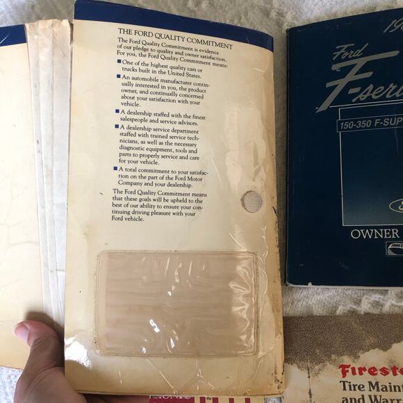 1988 Ford F-series 150-350 F-Super Duty Owners Guide Manual OEM w/ Storage Case - Picture 6 of 8